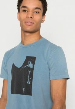 Diesel DIEGOR - Print T-shirt - Blue -Diesel shop e2ca5a1570b54b94b2c26dba13afdb57