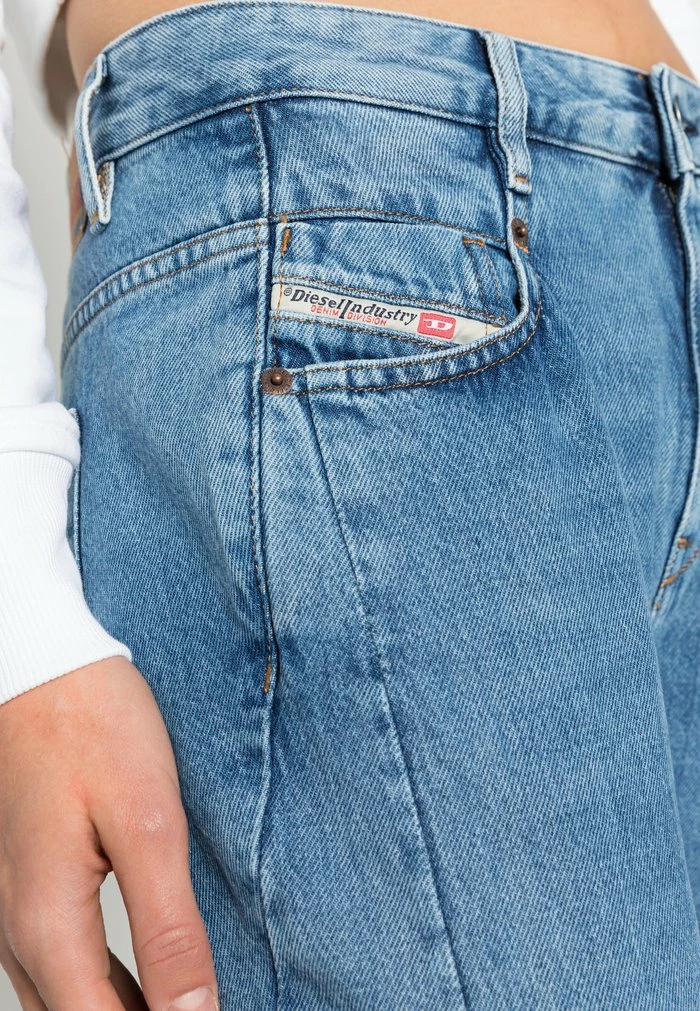 Diesel FAYZA - Relaxed Fit Jeans - Denim 5 Diesel FAYZA - Relaxed Fit Jeans - Denim - Image 5