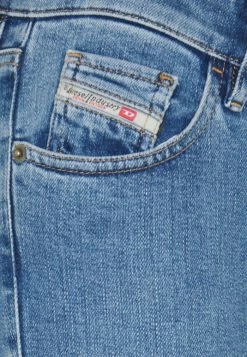 Diesel SLANDY-LOW-ZIP - Jeans Skinny Fit - Light Blue -Diesel shop e9d6886a88c5480ab1e52ca6acb7e44f