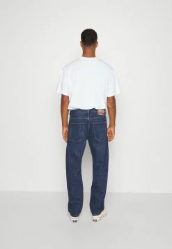 Diesel 2010 - Relaxed Fit Jeans - 007e6 01 -Diesel shop eef97ffbe37848fa829188ffed79cf66