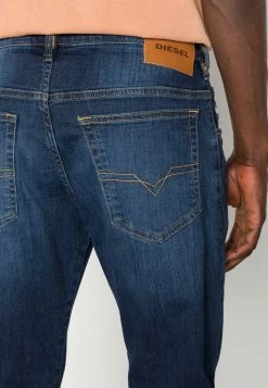 Diesel D-YENNOX - Slim Fit Jeans - 0elaw 01 -Diesel shop f501a8b06a2d49bcac56a6d97416eac3