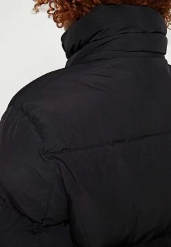 Diesel W-ROLF - Down Jacket - Black -Diesel shop fe6b7378fb724664a81e9b0563bddd48